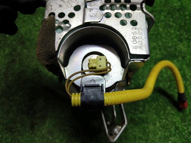 Купити MN185261 Mitsubishi 
