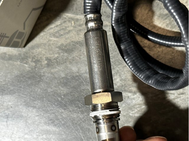 Купити A000905581287 Mercedes 