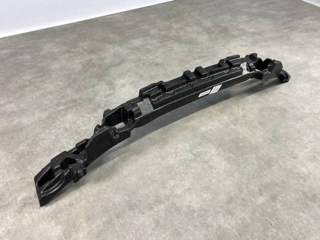 A1678850706 Mercedes Наповнювач бампера переднього