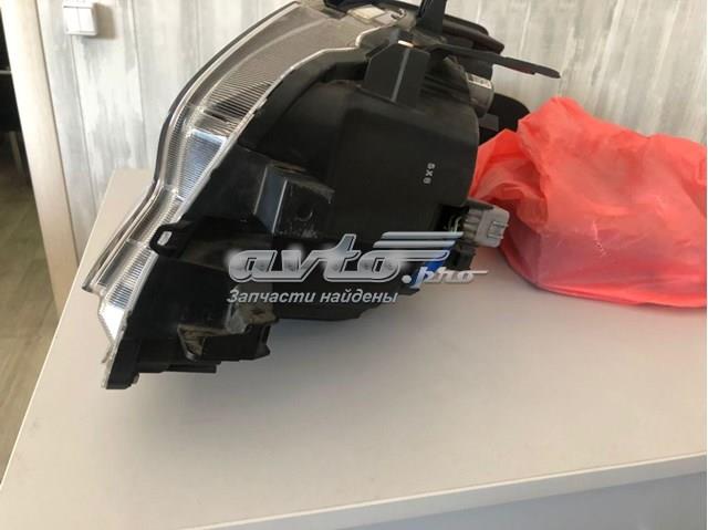 Купити 8114560G20 Toyota Права блок фара
