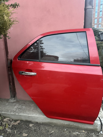 Двері задні, праві Geely Mk седан (2006 - 2026) ціна, від 107.71 USD