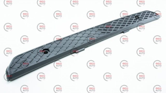 Купити 1008895 Autotechteile Накладка бампера переднього