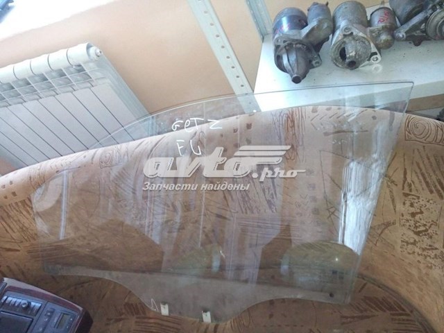 824201C000 Hyundai/Kia Скло пасажирських дверей