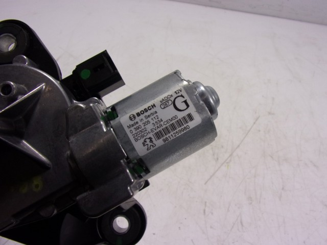 Склоочисник дверей задка Peugeot/Citroen 9811259980 ціна, від 35.98 USD
