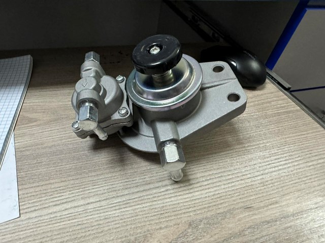 Купити 16401VK511 Nissan/Infiniti 