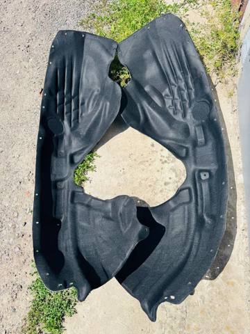 Підкрилок передній лівий Signeda PDG11105AL