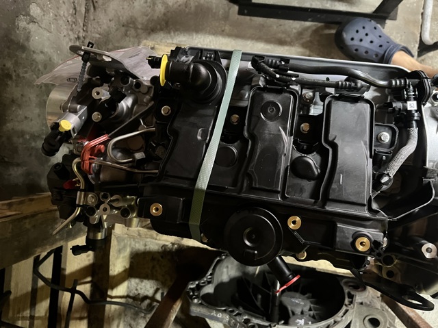 R9MD4D4 Renault (RVI) 