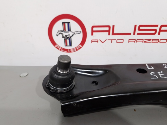 Купити 545016LT0B Nissan/Infiniti Лівий важіль передній нижній підвіски