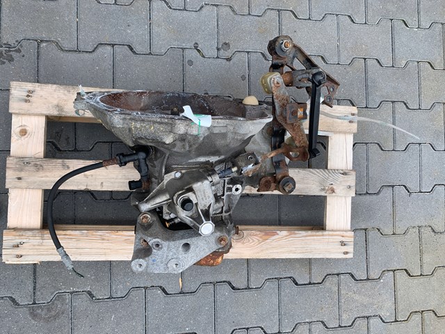 МКП в зборі Opel 643958655 ціна, від 182.79 USD