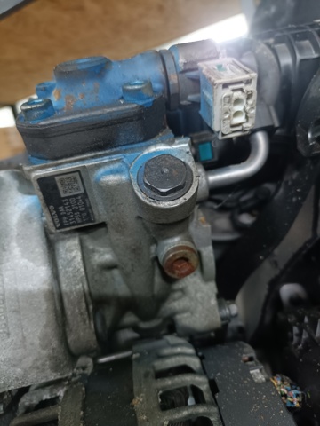 Купити 31452143 Volvo 