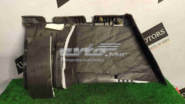 Облицювання багажного відсіку, праве LR068092 Land Rover