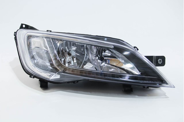 Фара правая Autotechteile 5030282 ціна, від 142.21 USD