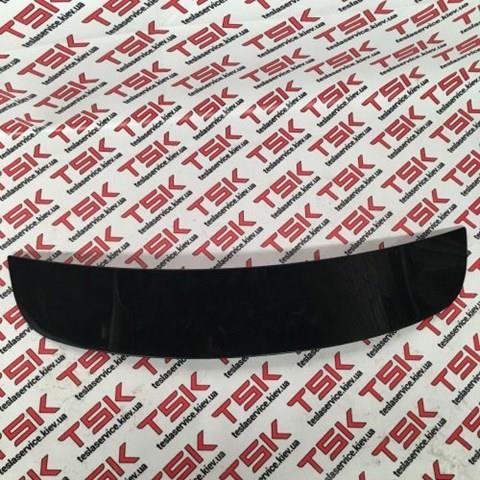 1048428E0B Tesla Антикрило на багажник