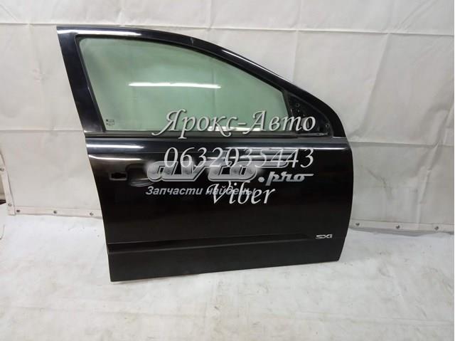 Дверка передня права General Motors 93192037