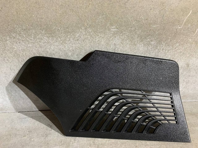 51477425825 BMW 