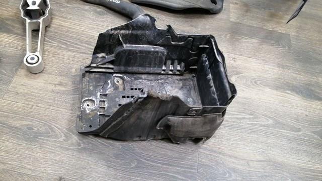  Land Rover 6G9N10757AF ціна, від 11.40 USD