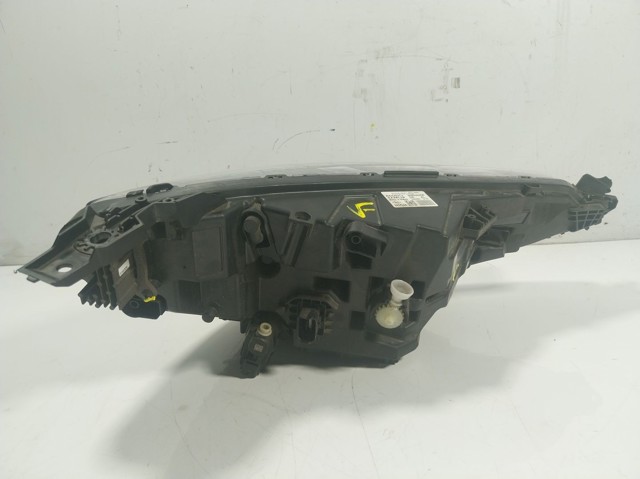 Фара Renault (RVI) 260602566R ціна, від 571.25 USD