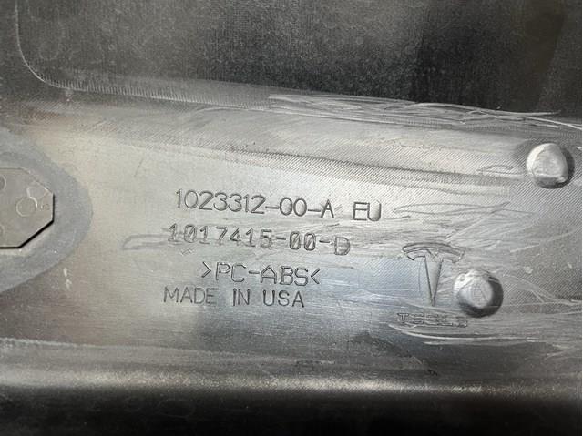  102331200A Tesla