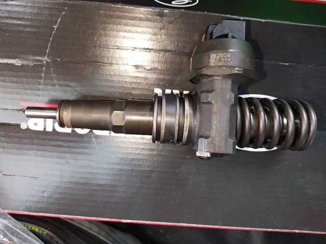 Купити 070130073F VAG 