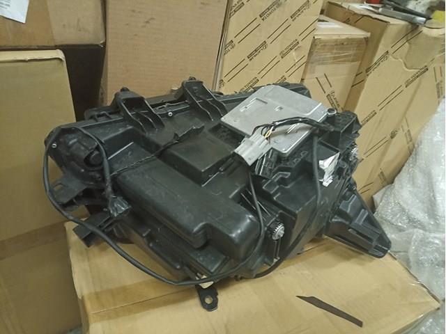 Купити 8118560P70 Toyota Основна фара в зборі ліва