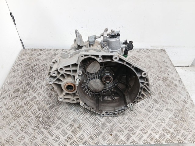 Купити 55593607 Opel Ручна коробка передач