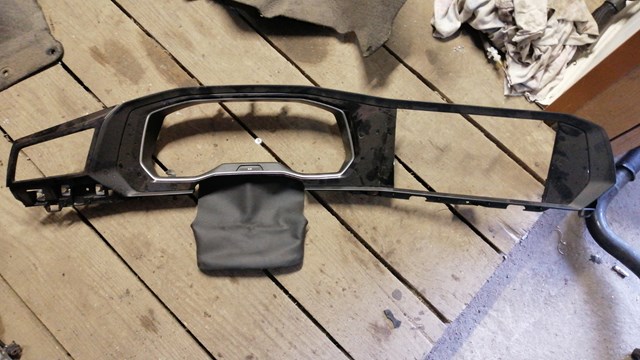  VAG 17B854523 ціна, від 42.33 USD