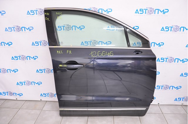 Купити EJ7Z7820124A Ford Двері праві передні