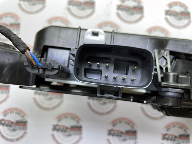 LR174229 Land Rover 
