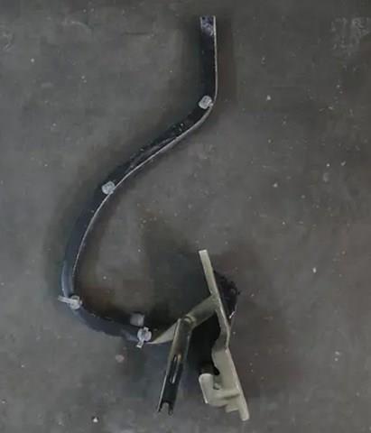Завіса кришки багажника General Motors 96327529 ціна, від 5.64 USD