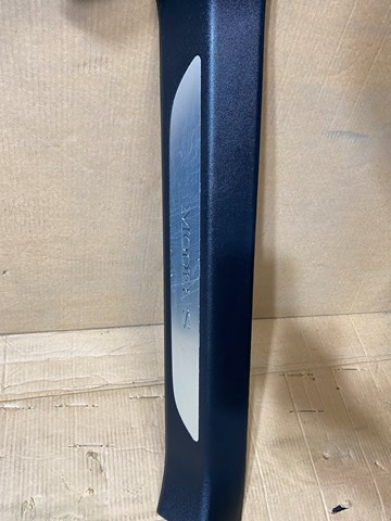 103039300D Tesla 
