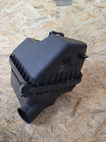 Купити Корпус фільтра Toyota RAV4 III A3