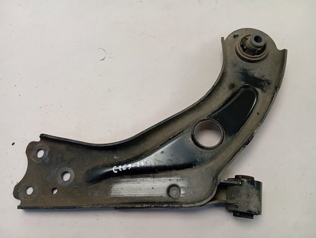 1682729580 Peugeot/Citroen Важіль передньої підвіски нижній, правий