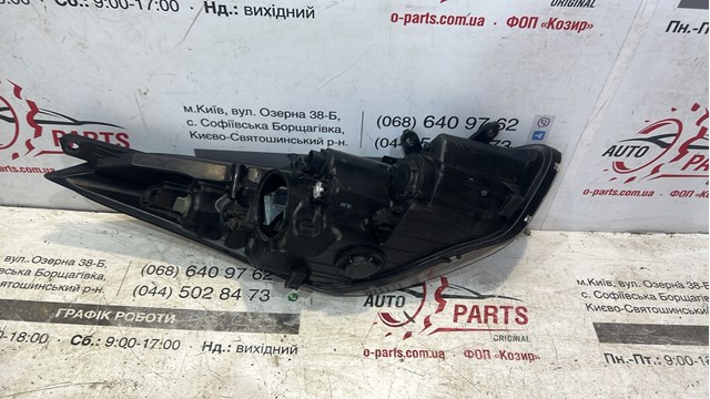 Фара ліва 921013X420 Hyundai/Kia