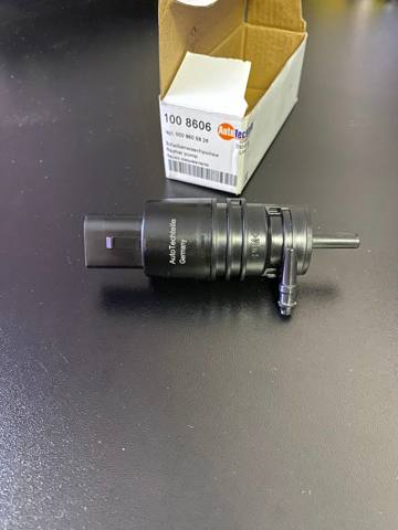 Моторчик омивача переднього скла Autotechteile 1008606 ціна, від 6.33 USD