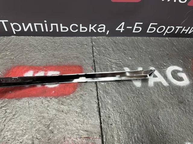 Молдинг заднього бампера, правий FPS FP7423974