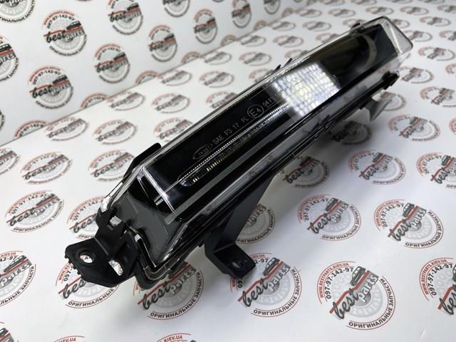 Туманка права Land Rover LR142092 ціна, від 126.66 USD
