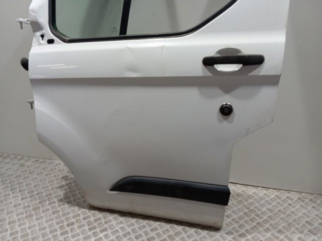 2488102 Ford Дверь передня ліва