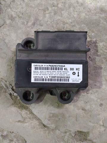 Модуль-процесор керування подушки безпеки Chrysler P68293704AA ціна, від 190.01 USD