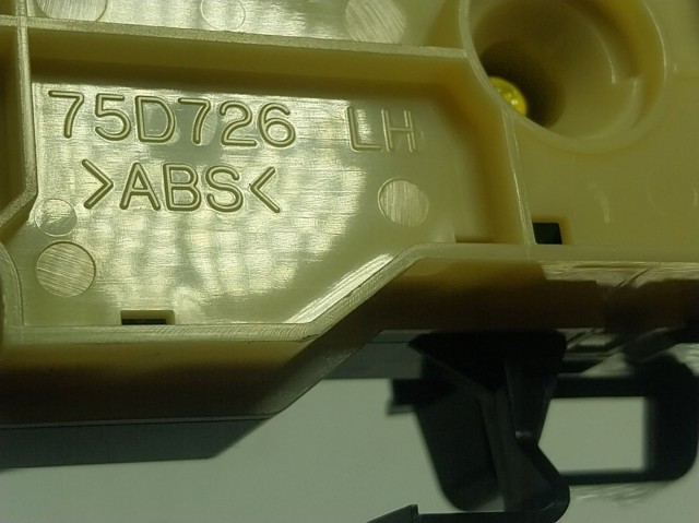  75D726 Toyota
