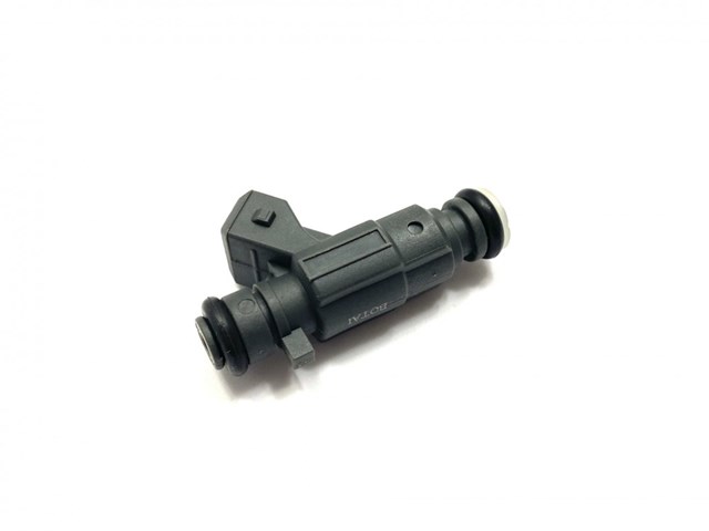 Форсунка паливна Geely E150060005 ціна, від 11.33 USD
