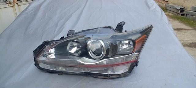 Фара ліва 8115076012 Toyota