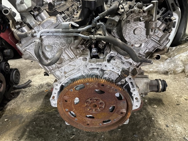 VR30DDTT Nissan/Infiniti Мотор в зборі