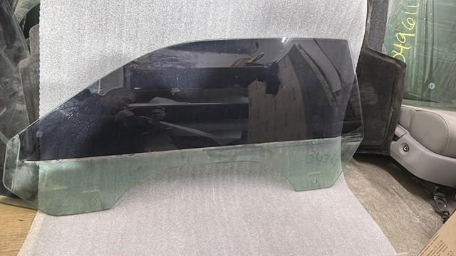 Купити GS2411D301 XYG Скло та ущільнювачі скла вітрового правого/лівого