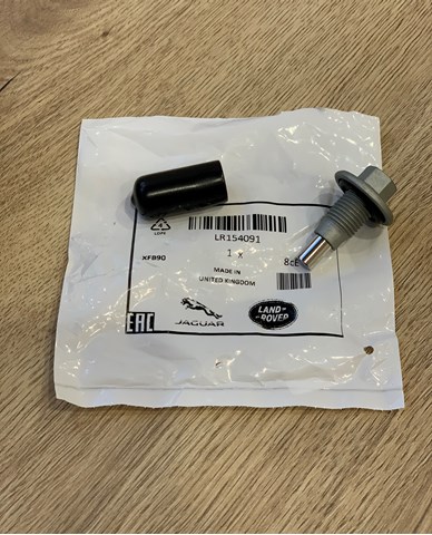 LR154091 Land Rover Болт піддона
