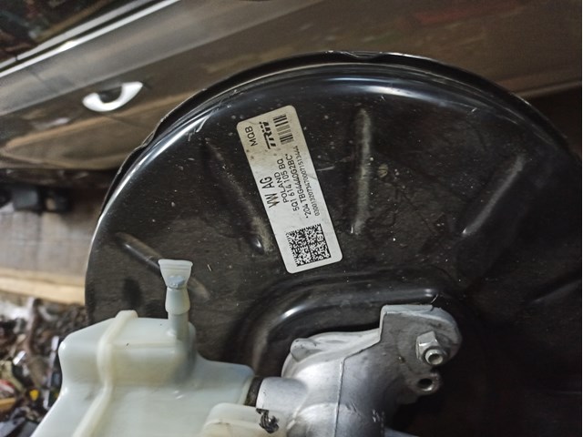 Купити 5Q1614105BQ VAG 