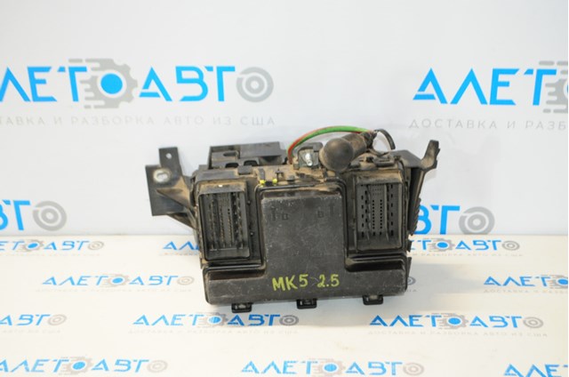 Коробка запобіжників Ford DG9T14A067AF ціна, від 22.80 USD