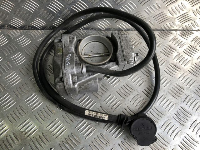 Купити A0001417425 Mercedes Дросільна заслінка