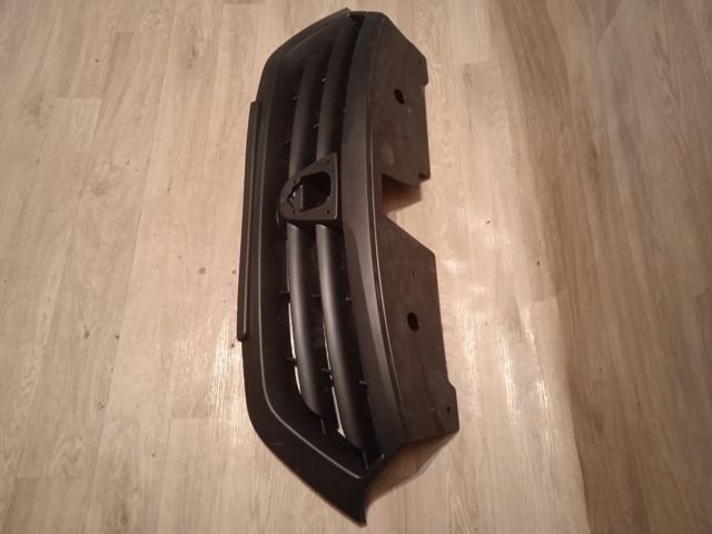 Решітка Polcar 28U105