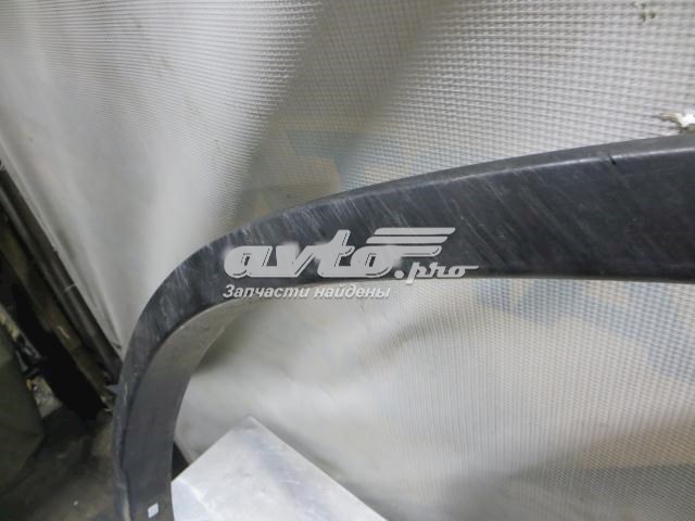 Накладка заднього правого крила Nissan/Infiniti 768563UB0A