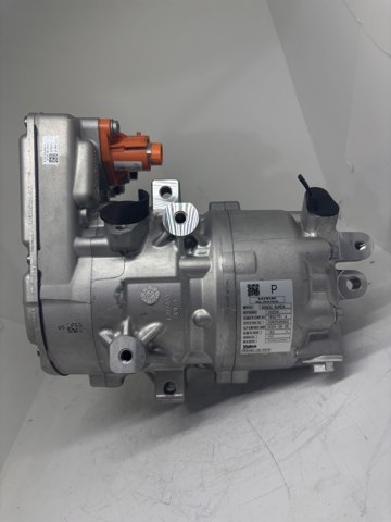 Купити 926006UM0B Nissan/Infiniti Компресор кліматичної установки